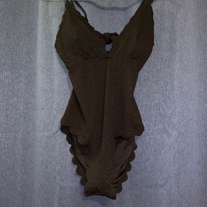 Cupshe Black Scallop Edge One-Piece